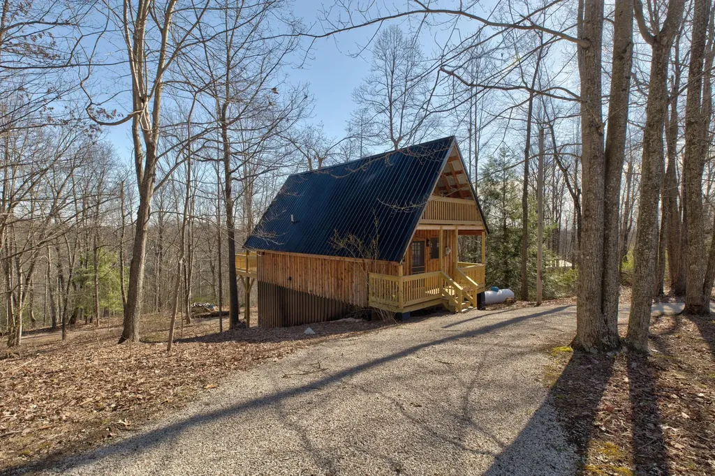 718 Adams Acres Road Wellington KY 40387