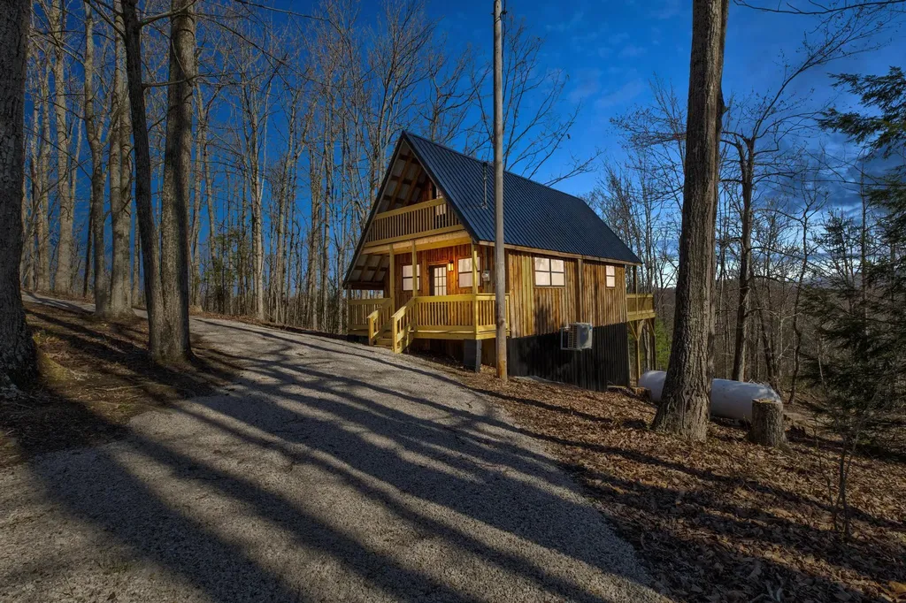 718 Adams Acres Road Wellington KY 40387