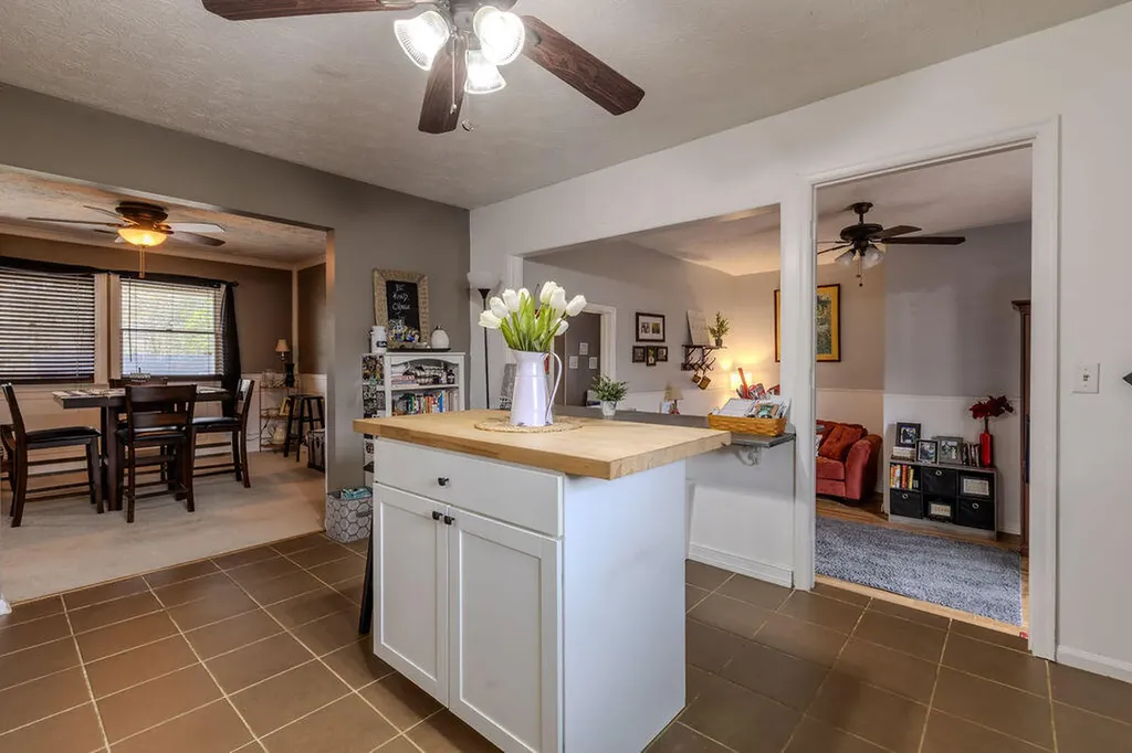 104 Summit Drive Morehead KY 40351