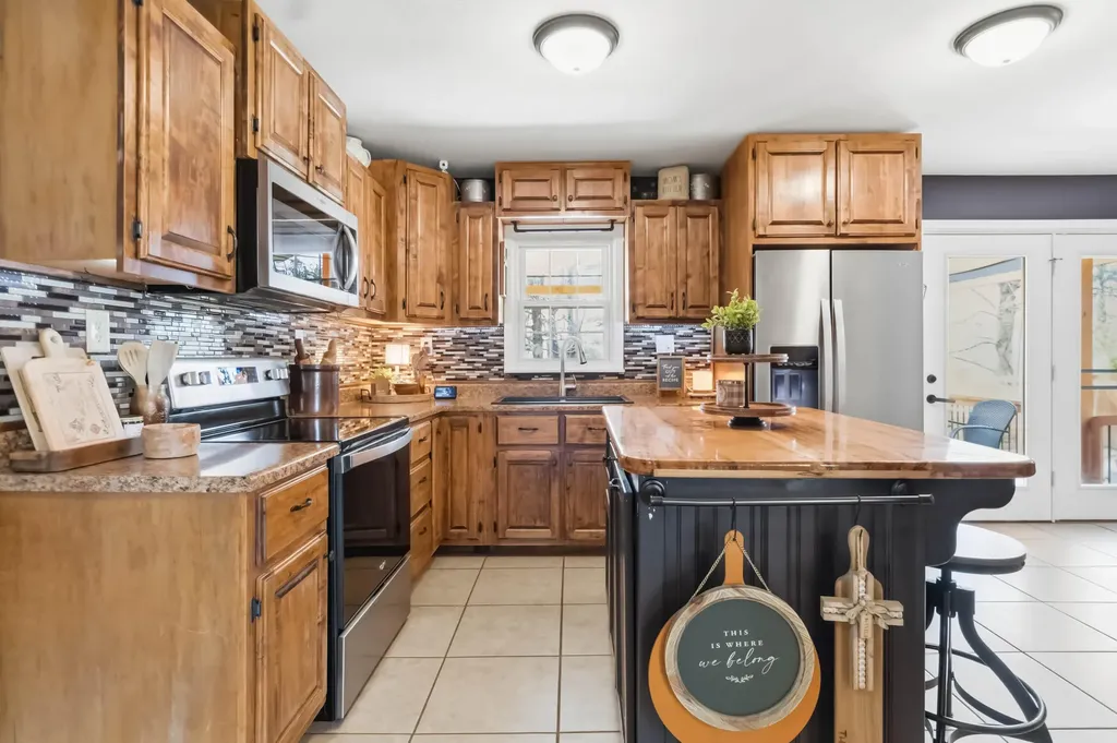 107 Lick Creek Road Whitley City KY 42653