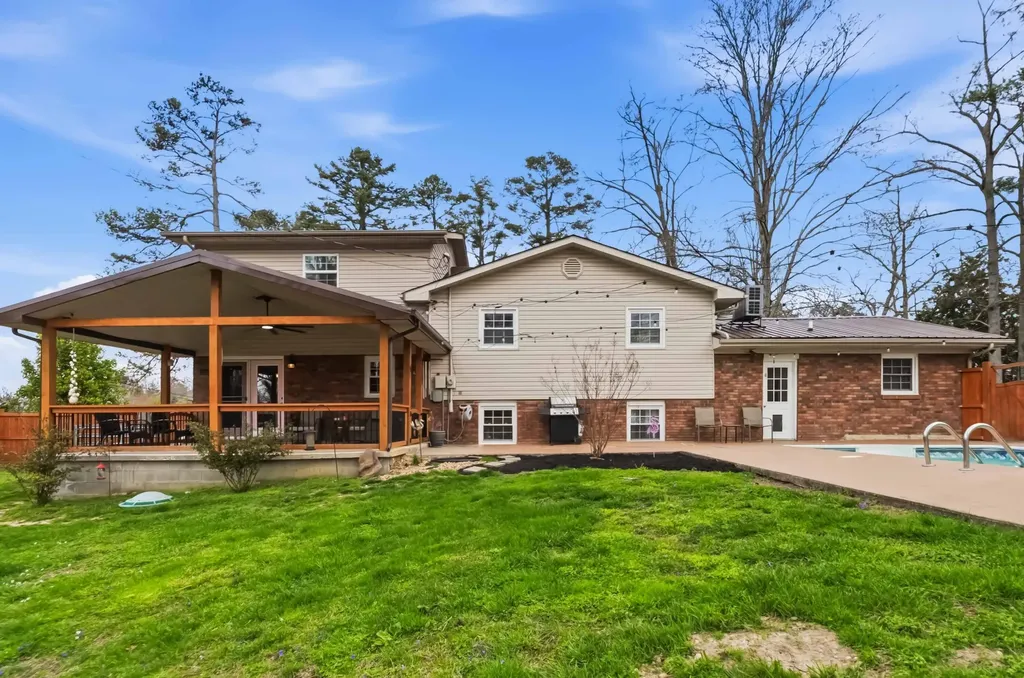 107 Lick Creek Road Whitley City KY 42653