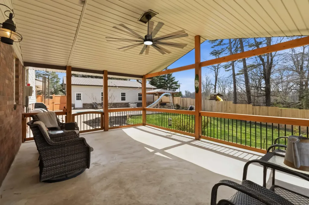 107 Lick Creek Road Whitley City KY 42653