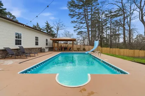 107 Lick Creek Road Whitley City KY 42653