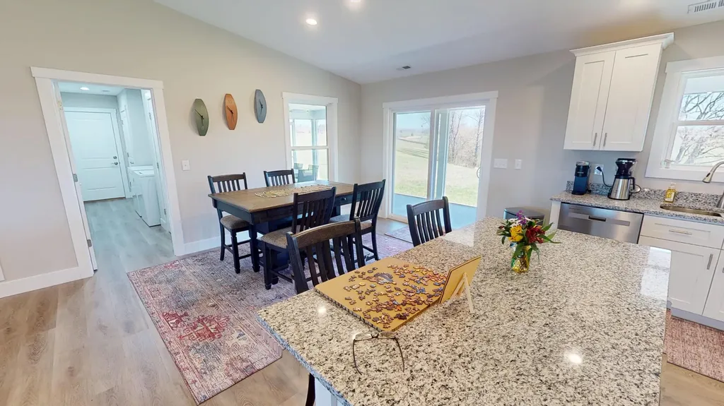 541 Beacon Street Russell Springs KY 42642