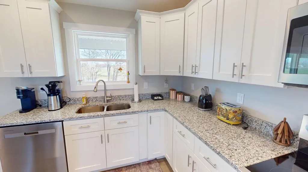 541 Beacon Street Russell Springs KY 42642