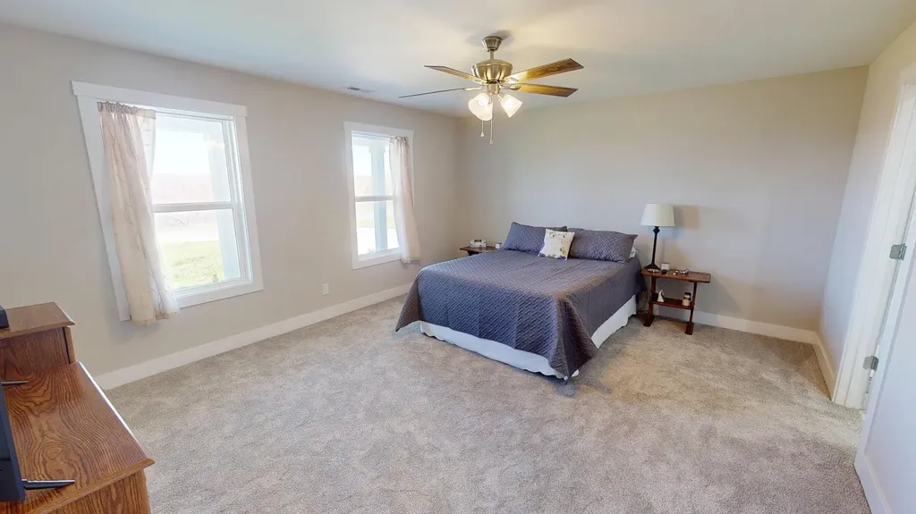 541 Beacon Street Russell Springs KY 42642