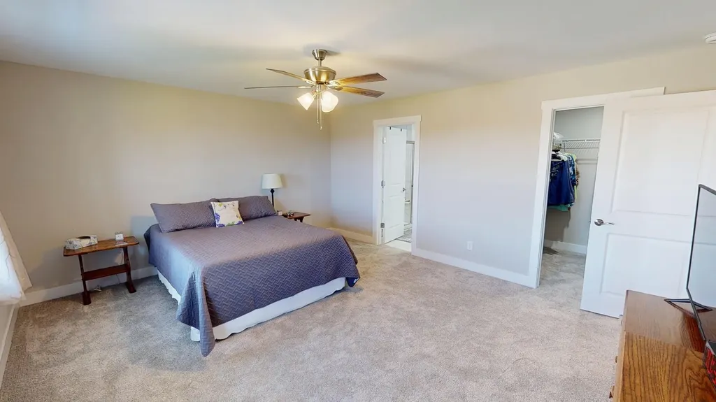 541 Beacon Street Russell Springs KY 42642