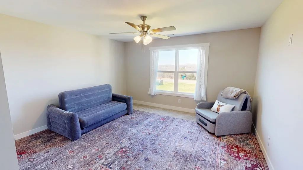 541 Beacon Street Russell Springs KY 42642