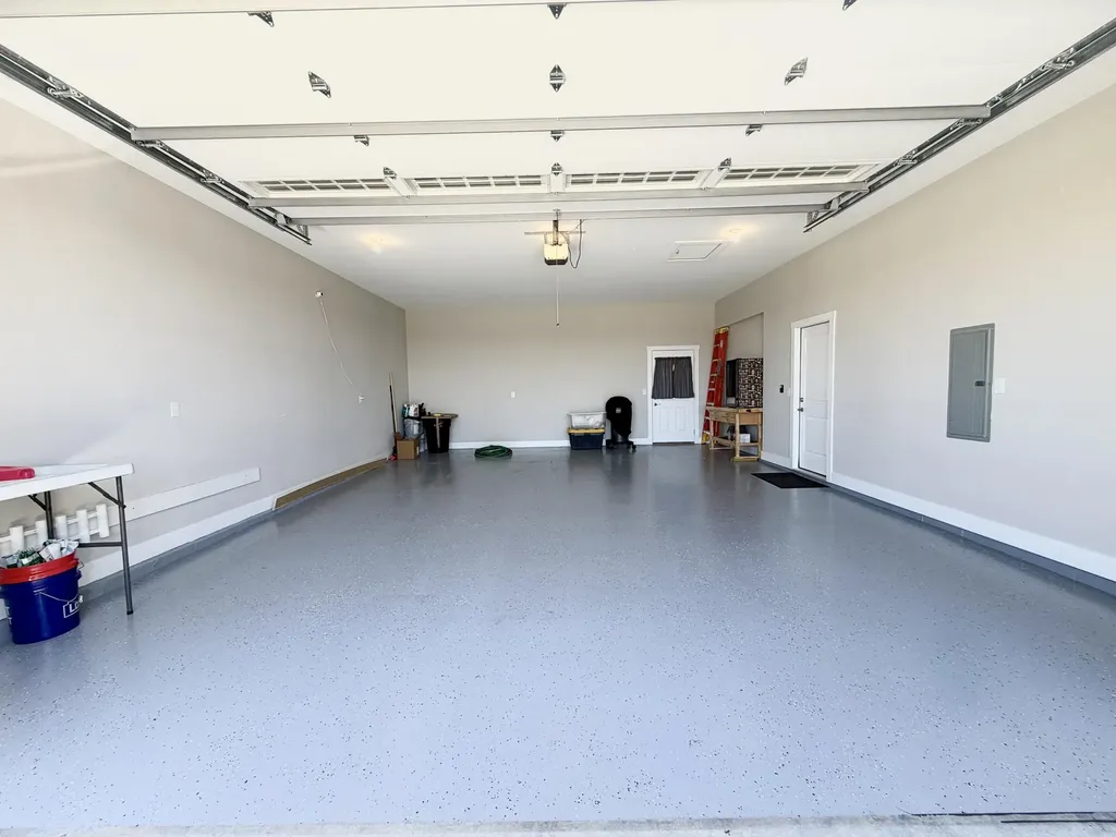 541 Beacon Street Russell Springs KY 42642