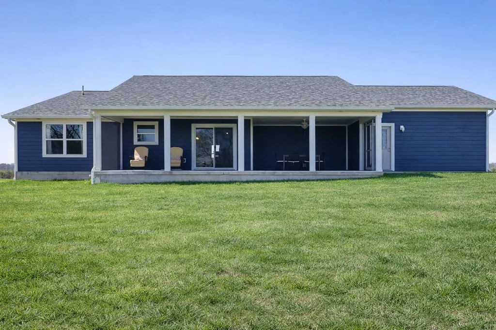 541 Beacon Street Russell Springs KY 42642