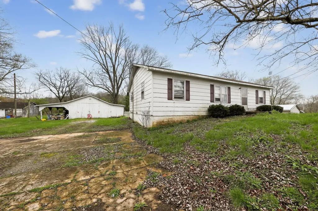 85 Worth Street Owenton KY 40359