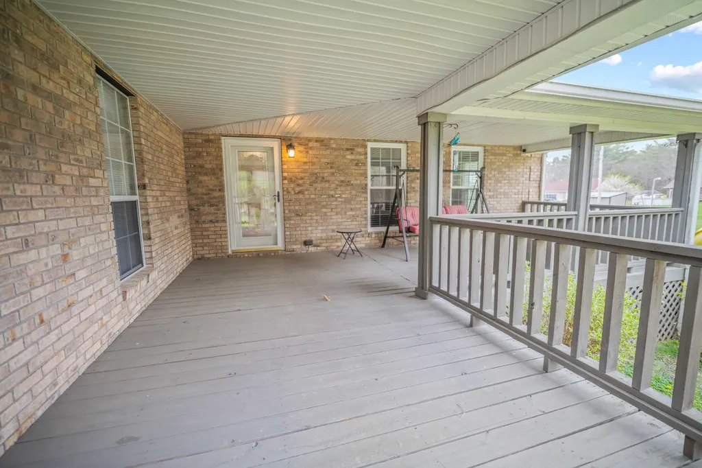 601 Moberly Bend Road Corbin KY 40701