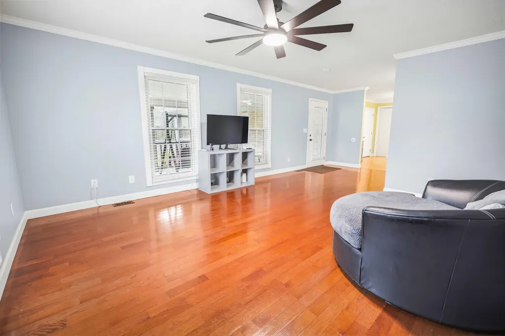 601 Moberly Bend Road Corbin KY 40701