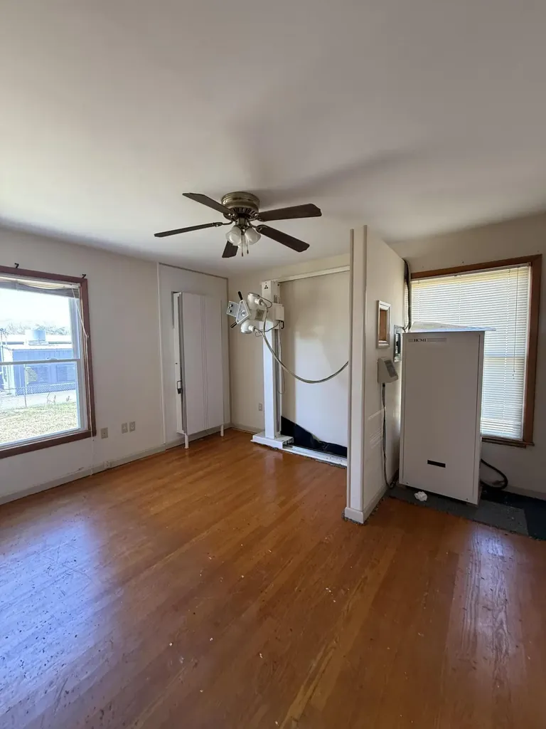 262 E Steve Wariner Drive Russell Springs KY 42642