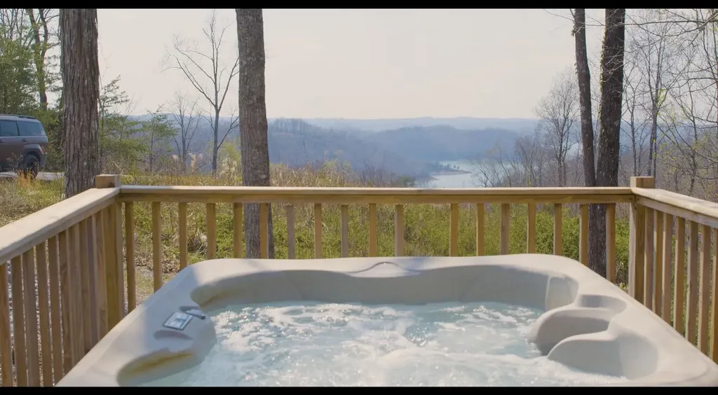 100 Waters Edge Trail Monticello KY 42633