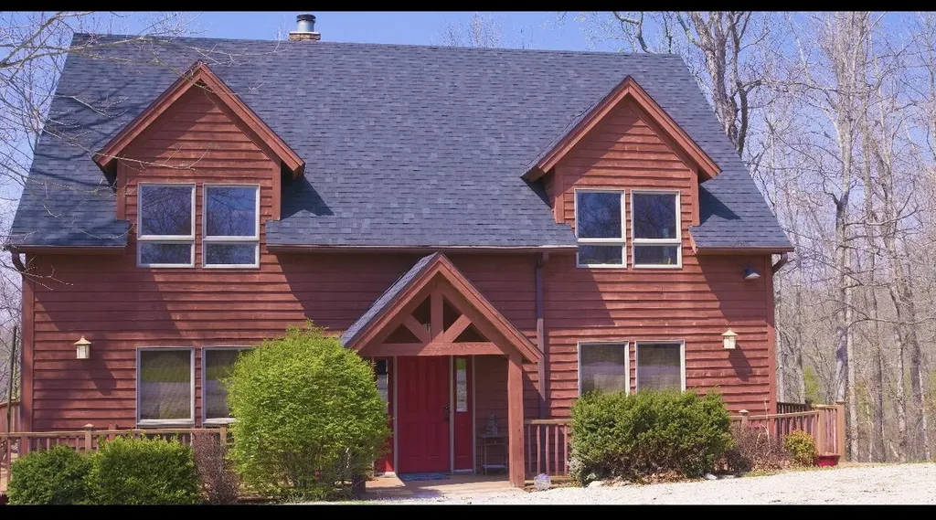 100 Waters Edge Trail Monticello KY 42633