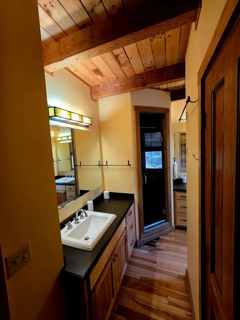 100 Waters Edge Trail Monticello KY 42633
