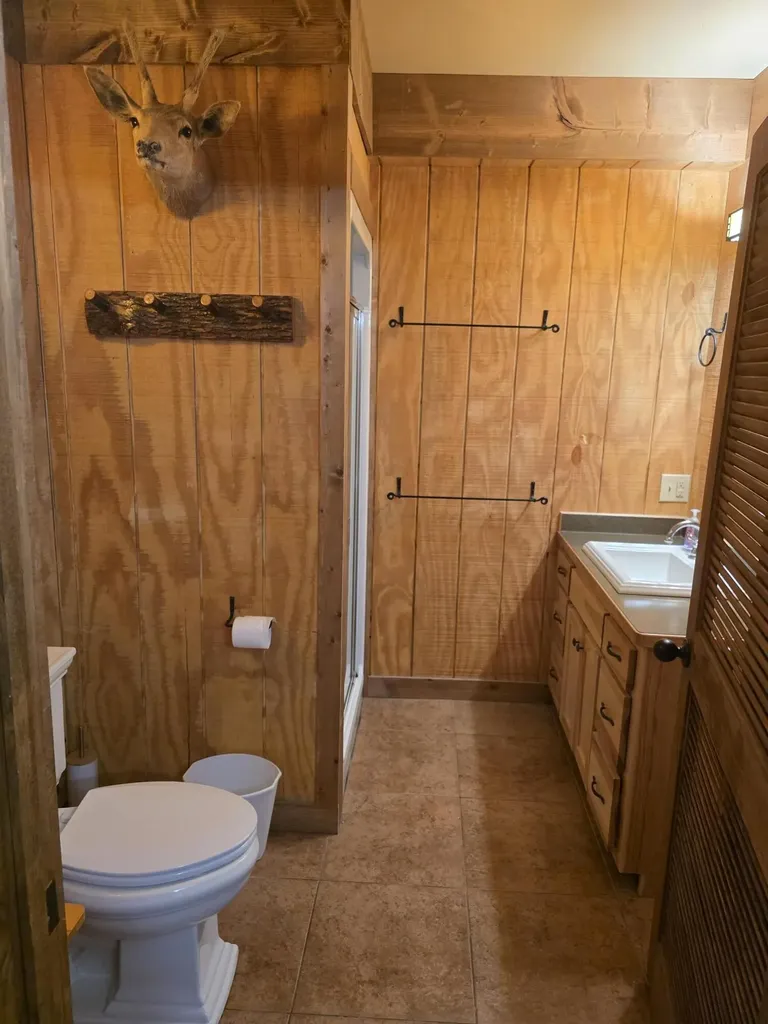 100 Waters Edge Trail Monticello KY 42633