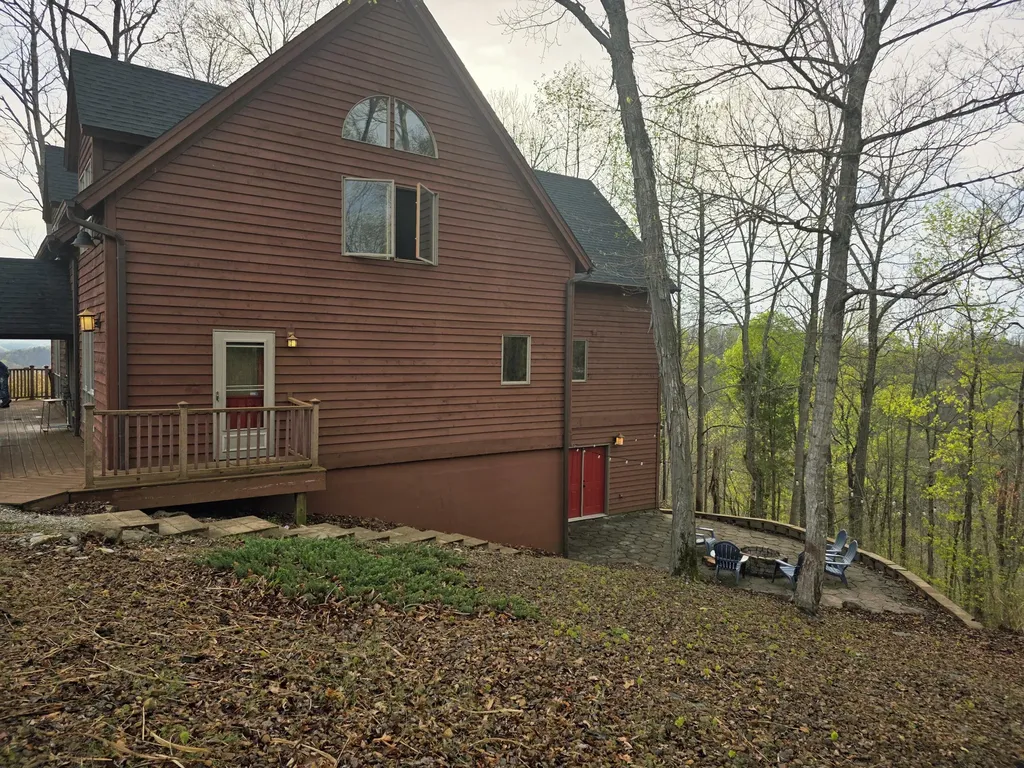 100 Waters Edge Trail Monticello KY 42633