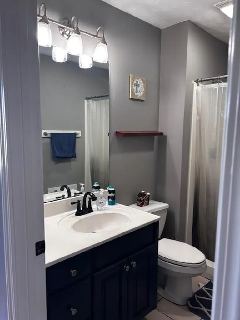 325 Goodlett Road Salvisa KY 40372