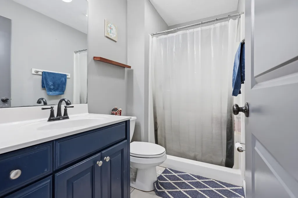 325 Goodlett Road Salvisa KY 40372