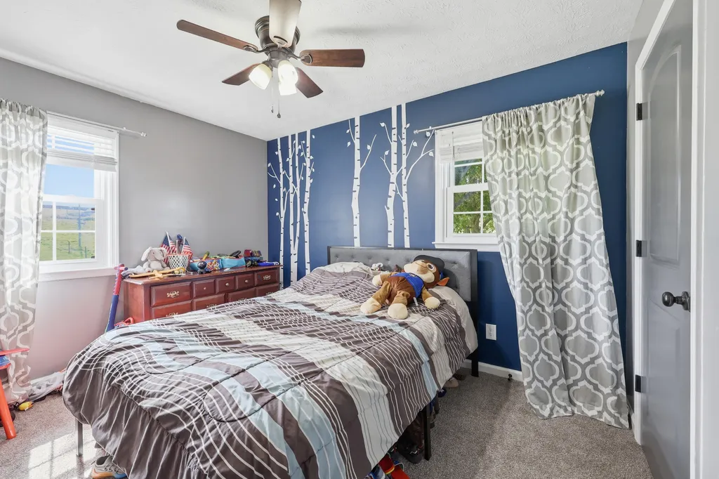 325 Goodlett Road Salvisa KY 40372