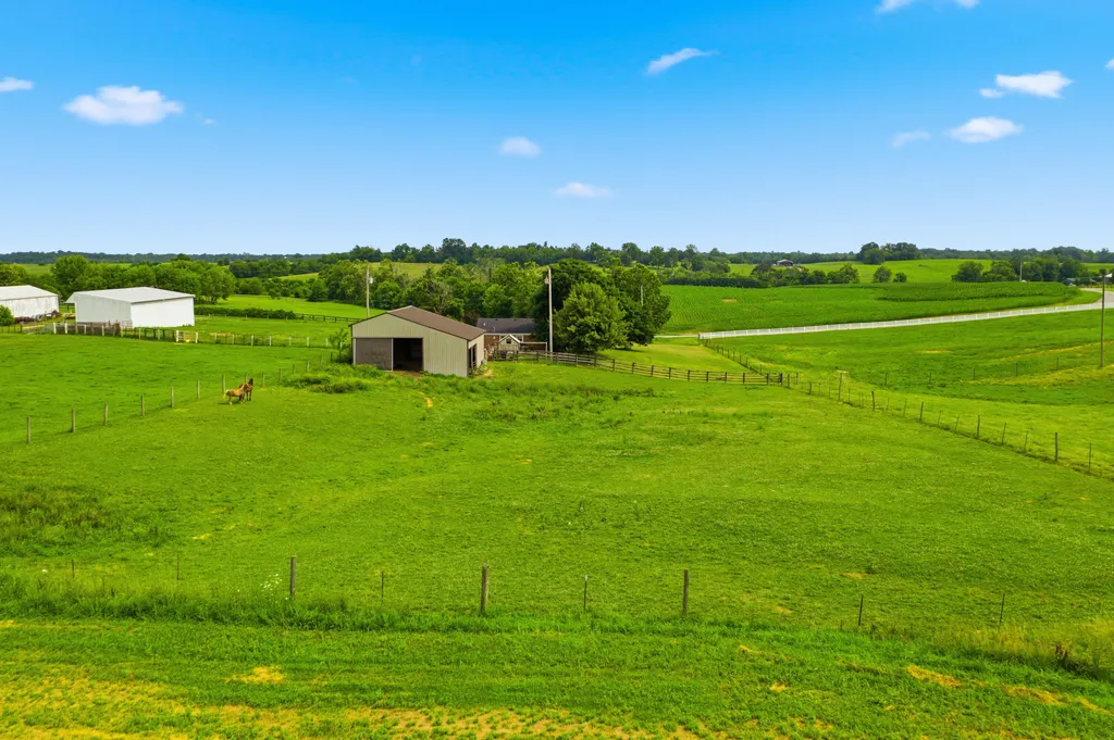 325 Goodlett Road Salvisa KY 40372