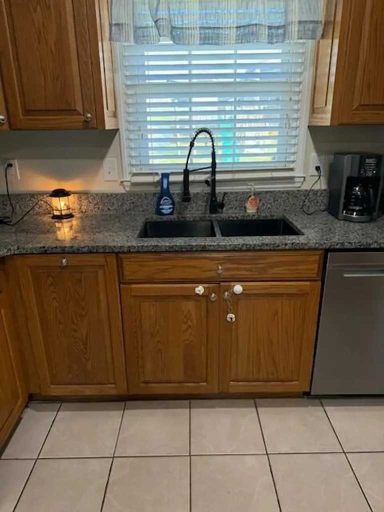 325 Goodlett Road Salvisa KY 40372