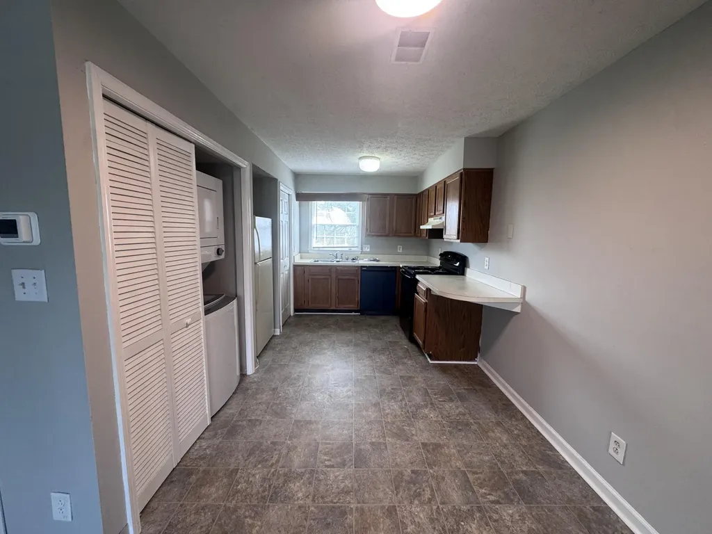 189 Donabrook Court Lexington KY 40517