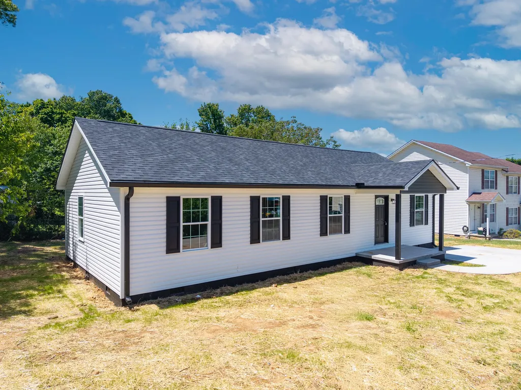 301 Noble Street Somerset KY 42503