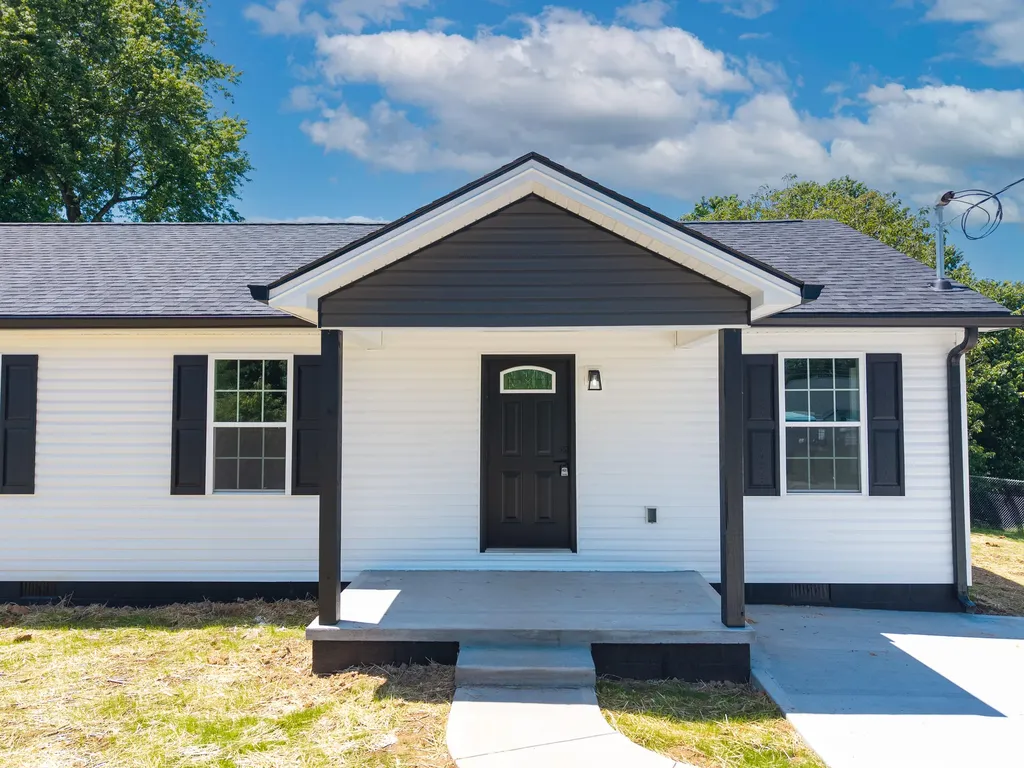 301 Noble Street Somerset KY 42503