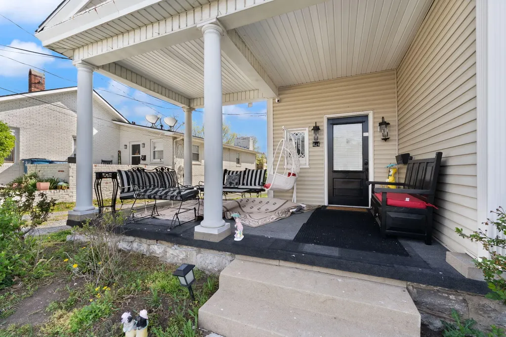 424 S 4th Street Danville KY 40422