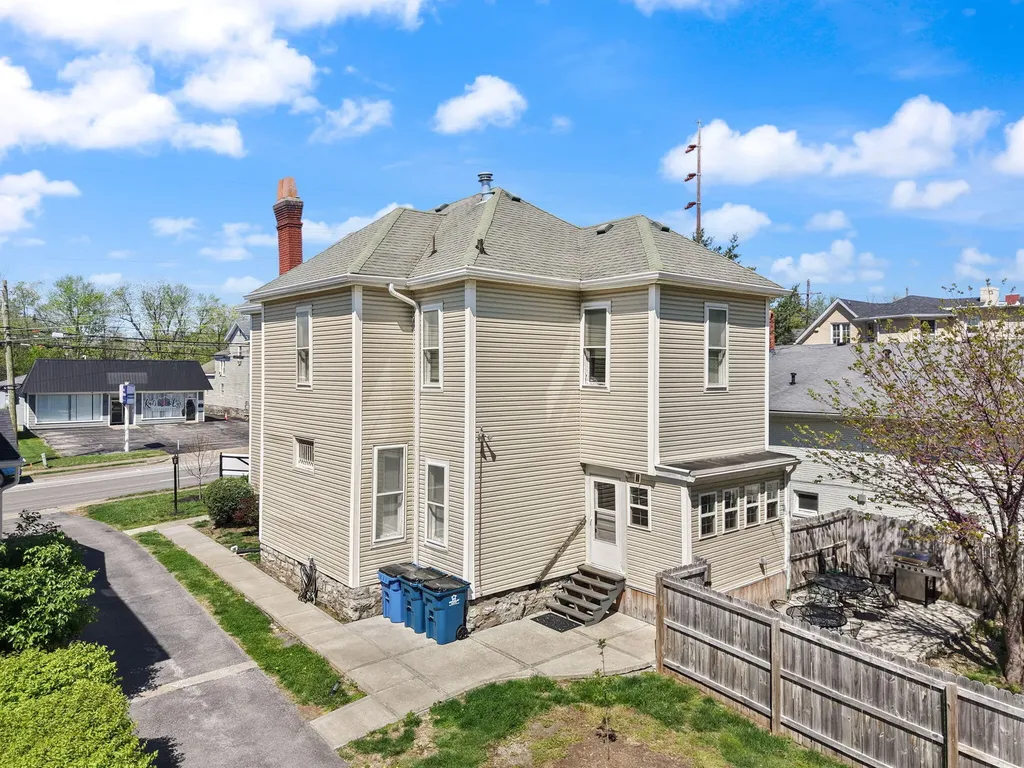 424 S 4th Street Danville KY 40422