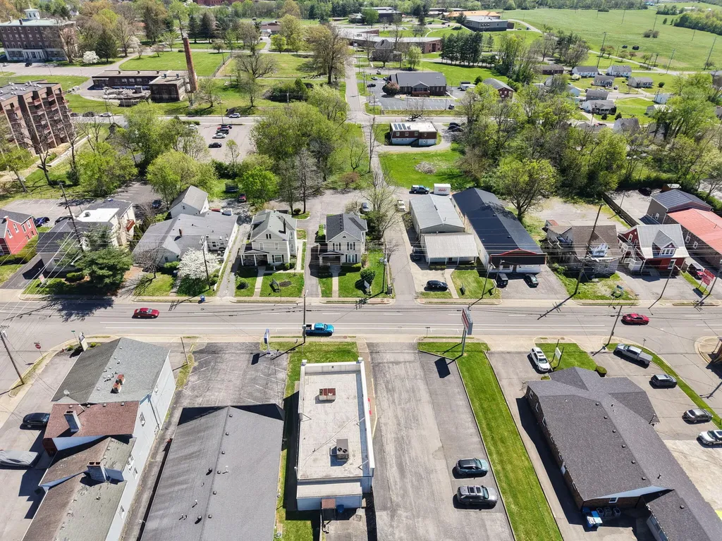424 S 4th Street Danville KY 40422