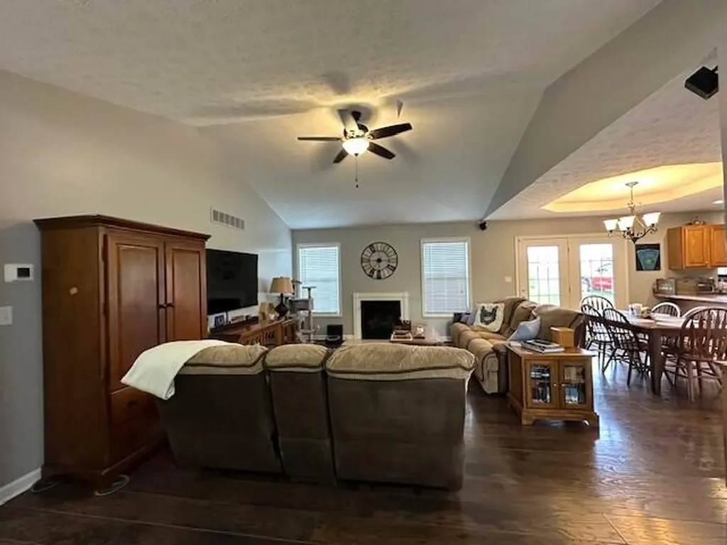 1453 Normans Camp Road Harrodsburg KY 40330