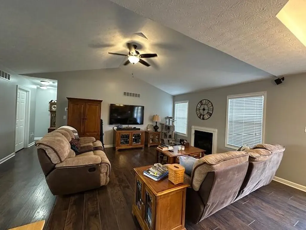 1453 Normans Camp Road Harrodsburg KY 40330