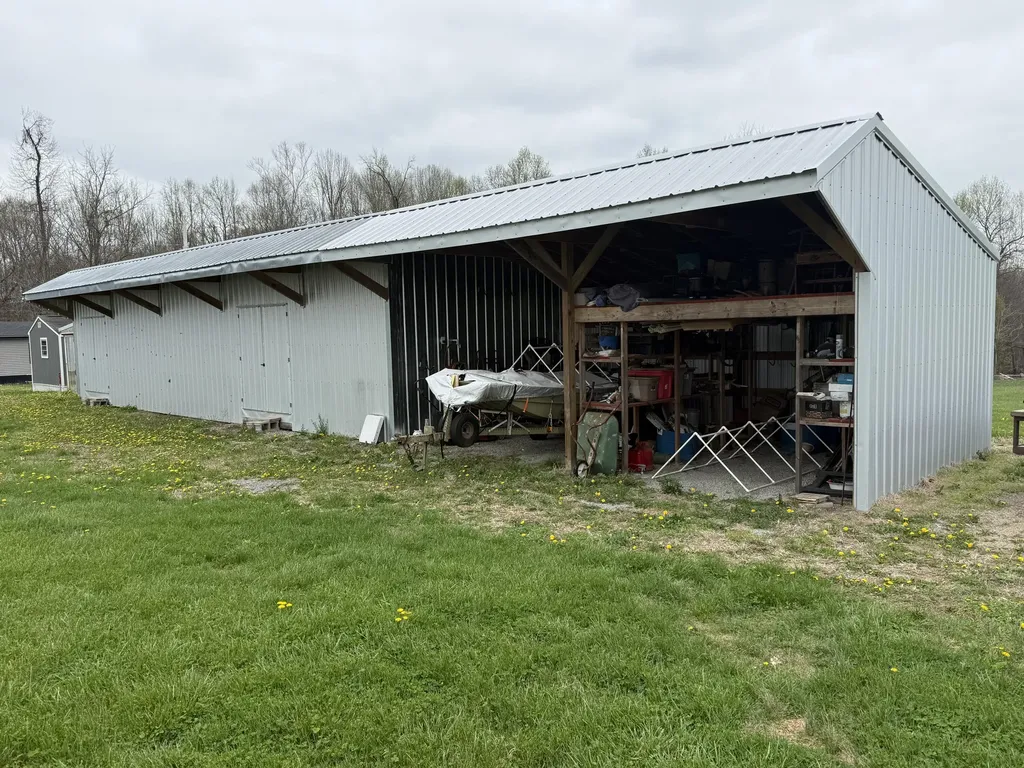 223 Demsey Lane Columbia KY 42728