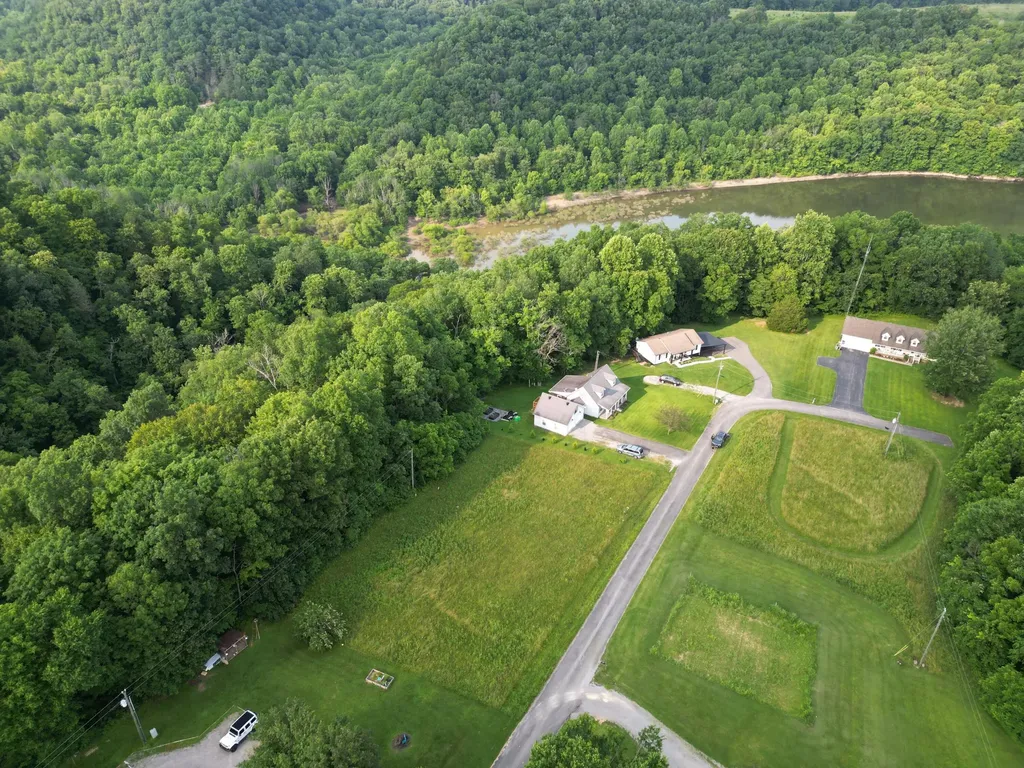 Lot 19 Aarons Lane Russell Springs KY 42642
