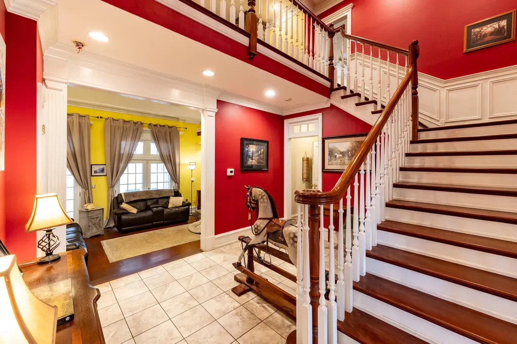 710 Jackstown Road Paris KY 40361