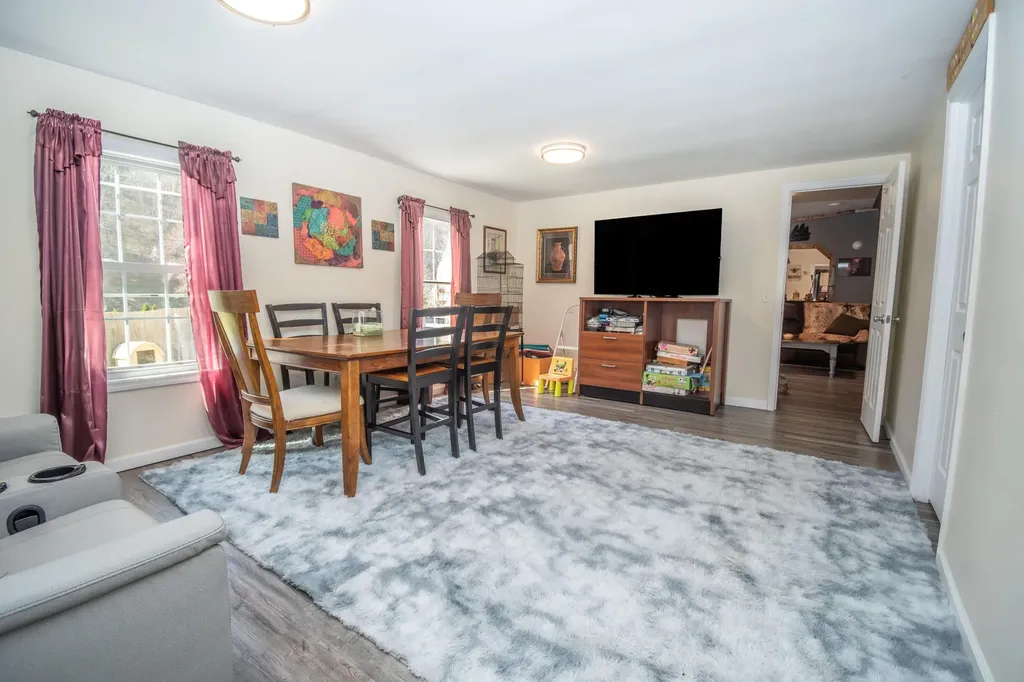 706 Abner Fork Road Belcher KY 41513