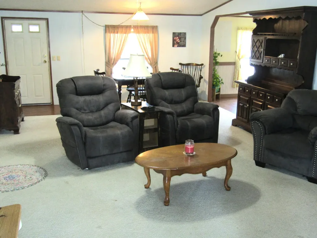 1098 Carey Mill Road Lawrenceburg KY 40342