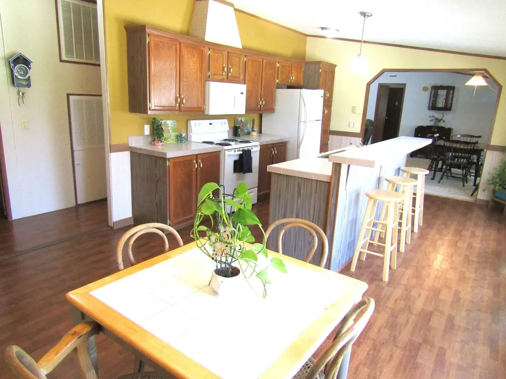1098 Carey Mill Road Lawrenceburg KY 40342