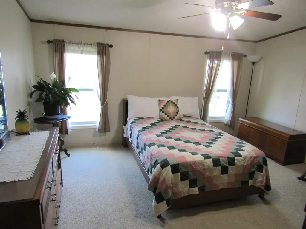 1098 Carey Mill Road Lawrenceburg KY 40342