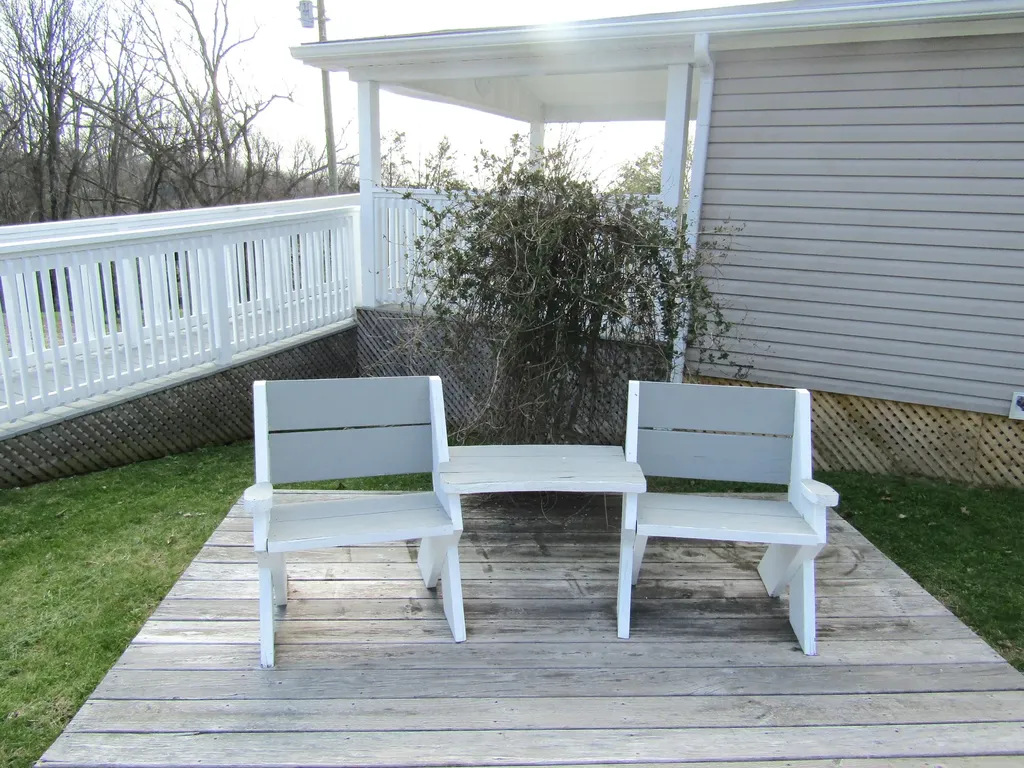 1098 Carey Mill Road Lawrenceburg KY 40342