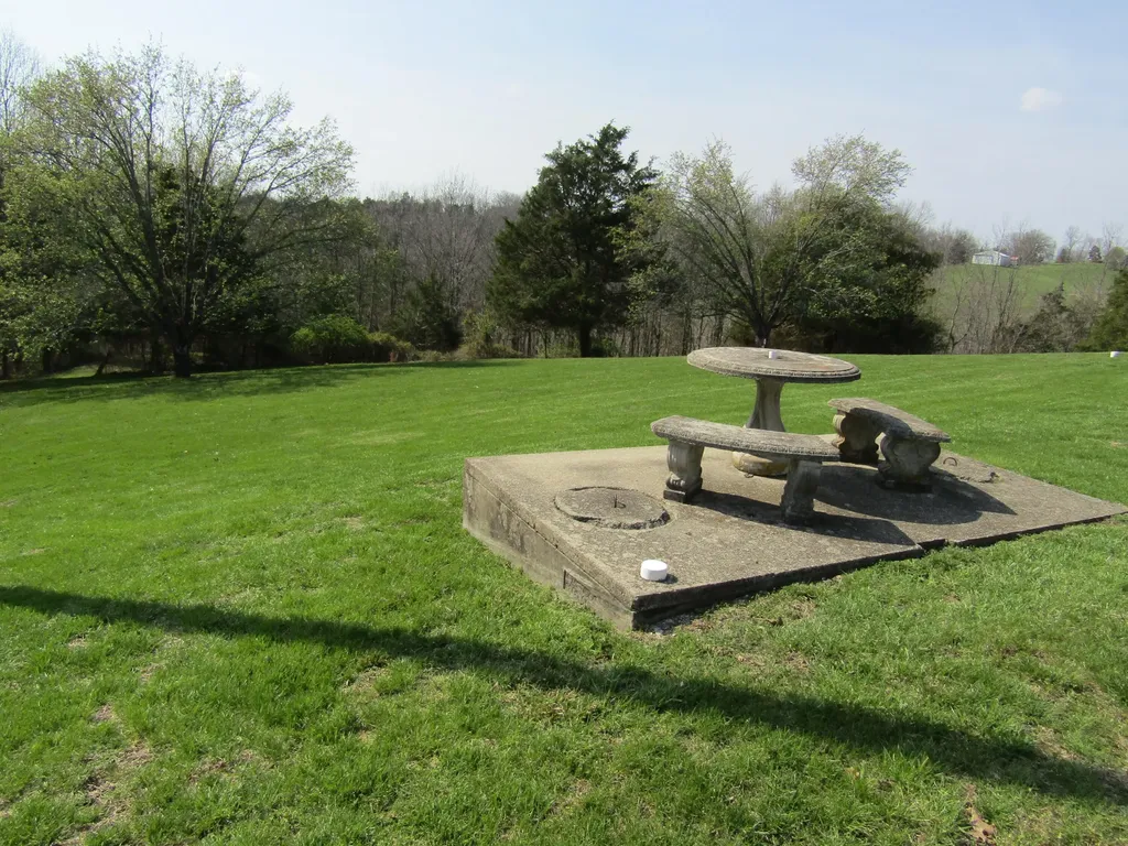 1098 Carey Mill Road Lawrenceburg KY 40342