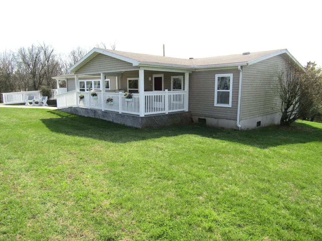 1098 Carey Mill Road Lawrenceburg KY 40342