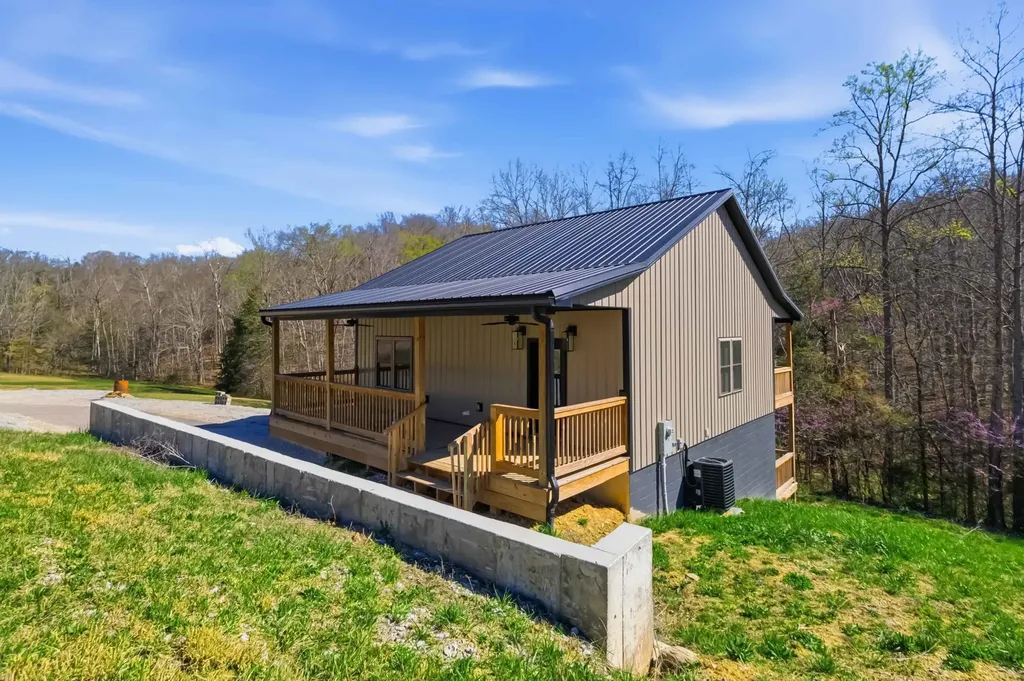 195 Hobart Lane Nancy KY 42544