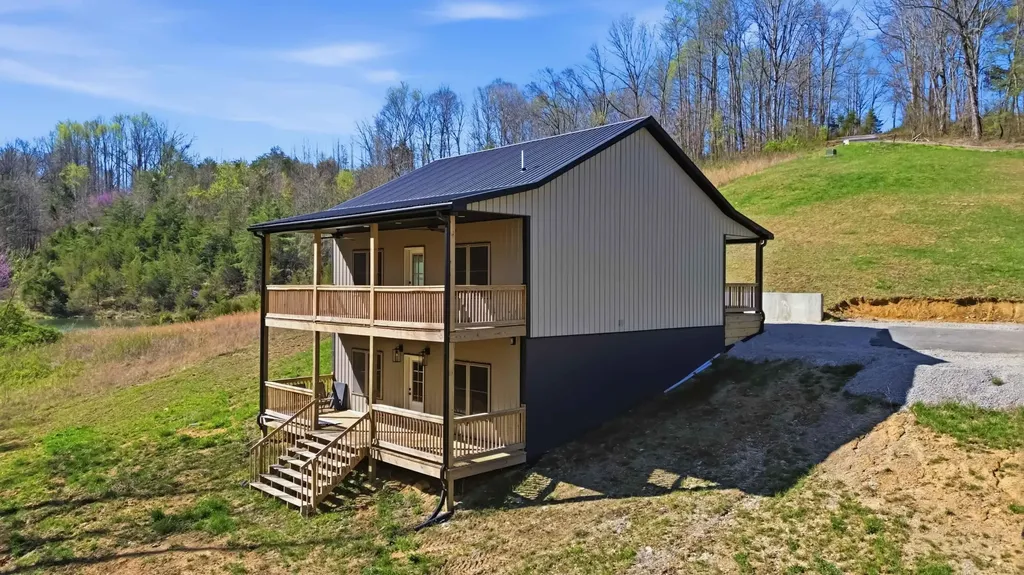 195 Hobart Lane Nancy KY 42544