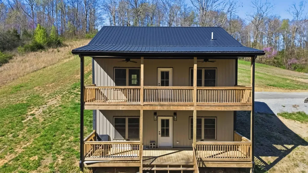 195 Hobart Lane Nancy KY 42544