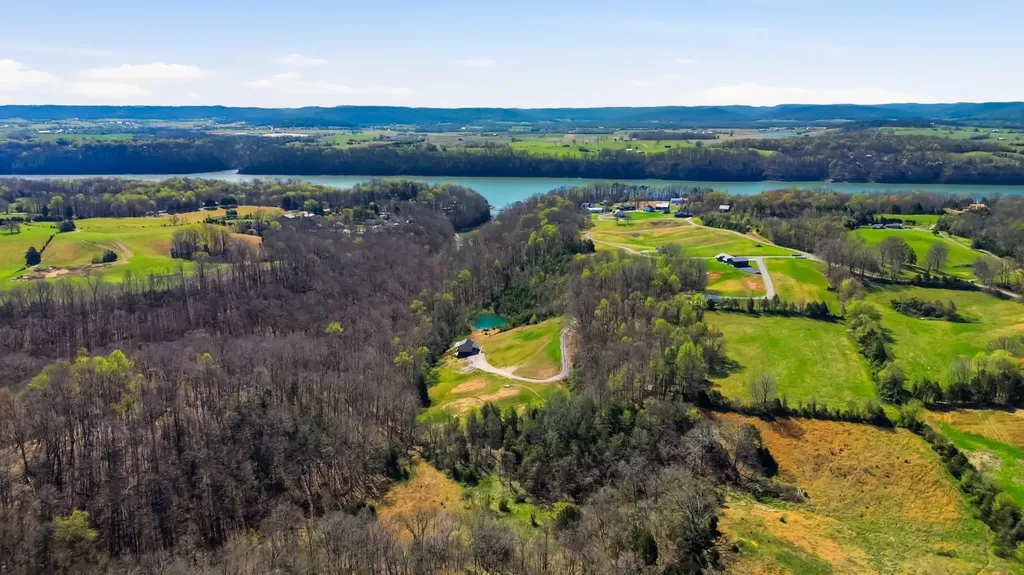 195 Hobart Lane Nancy KY 42544